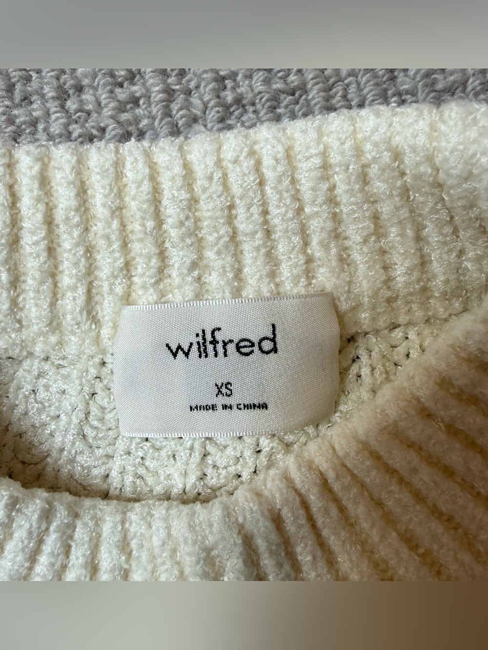 Wilfred Chenille sweater - Picture 3 of 5
